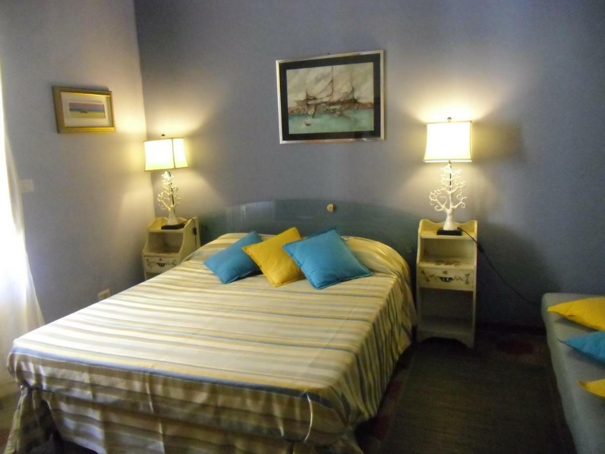 Anirbas Bed & Breakfast Reggio di Calabria Phòng bức ảnh